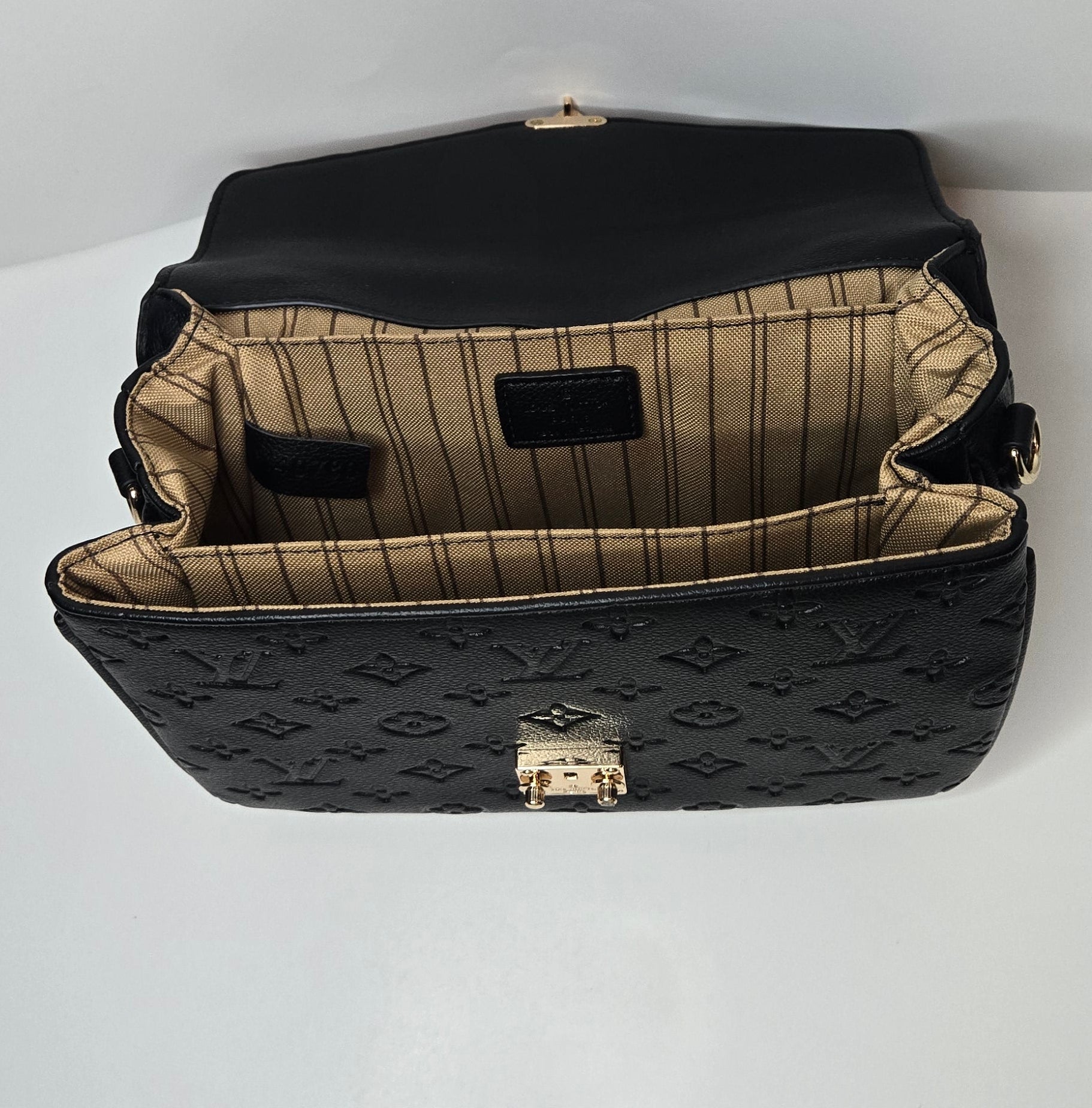 LV Black Beauty