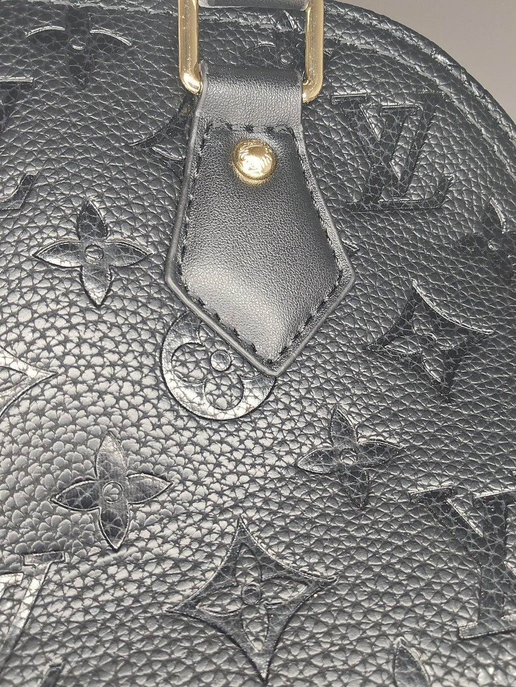 LV Alma
